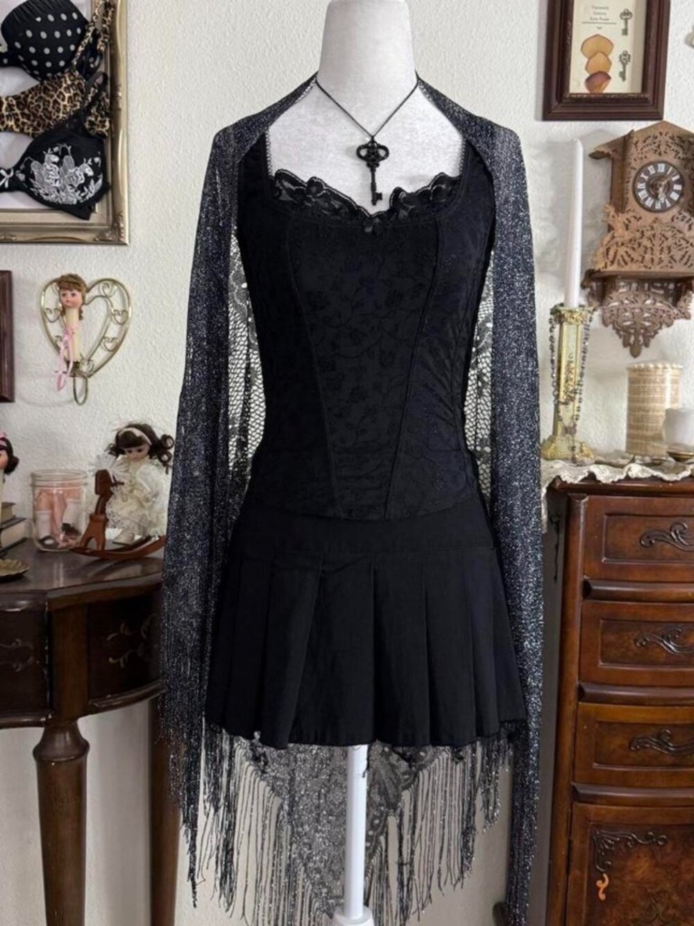 Vintage witchy whimsigoth boho silver sheer floral fringe shawl